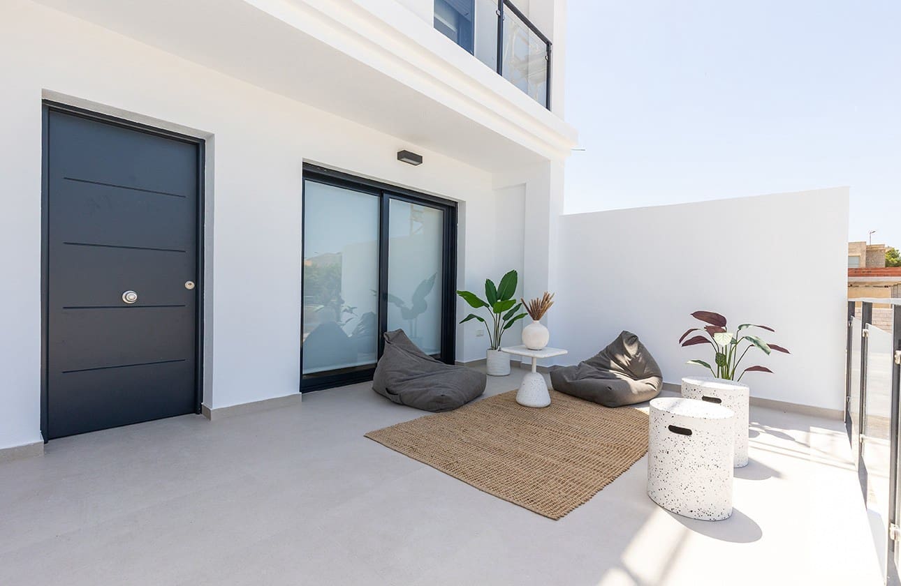 4 soverom Hus til salgs i Rafal med svømmebasseng garasje - € 269 000 (Ref: 9006148)