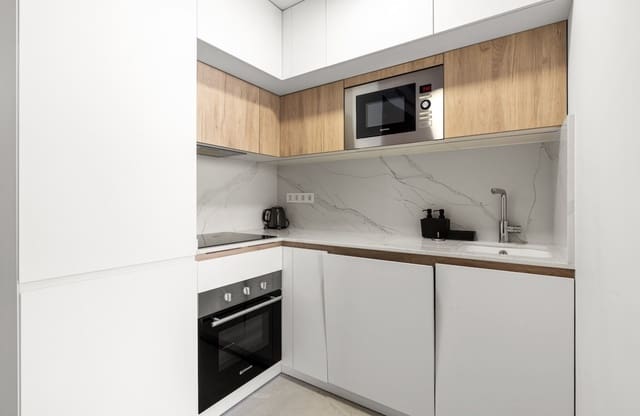 2 soverom Leilighet til salgs i Las Piscinas Naturales, Torrevieja med svømmebasseng - € 279 000 (Ref: 9041618)