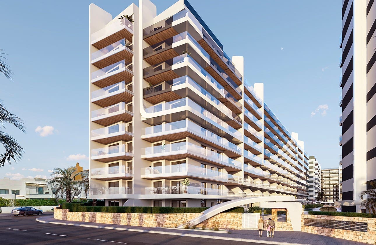 3 soverom Leilighet til salgs i Punta Prima med svømmebasseng garasje - € 359 000 (Ref: 9135176)