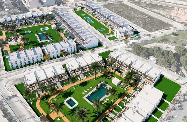 2 soveværelse Penthouse til salg i Pilar de la Horadada ciudad, Pilar de la Horadada med swimmingpool garage - € 293.000 (Ref: 9135953)