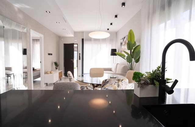 2 chambre Appartement à vendre à Pilar de la Horadada ciudad, Pilar de la Horadada avec piscine garage - 296 000 € (Ref: 9135955)