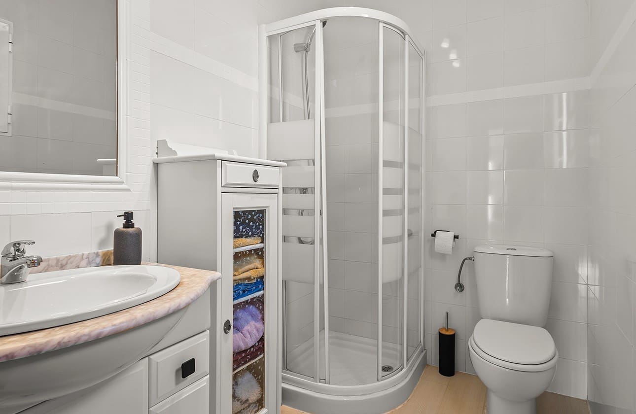 4 soverom Kjedet enebolig til salgs i Torre de la Horadada med svømmebasseng - € 382 000 (Ref: 9142240)