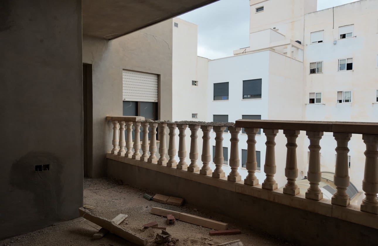 4 soveværelse Erhverv til salg i San Vicente / Sant Vicent del Raspeig med garage - € 470.000 (Ref: 9165127)