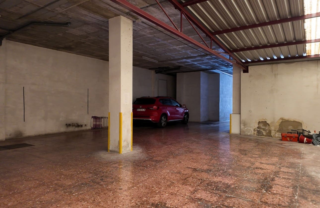 4 soveværelse Erhverv til salg i San Vicente / Sant Vicent del Raspeig med garage - € 470.000 (Ref: 9165127)