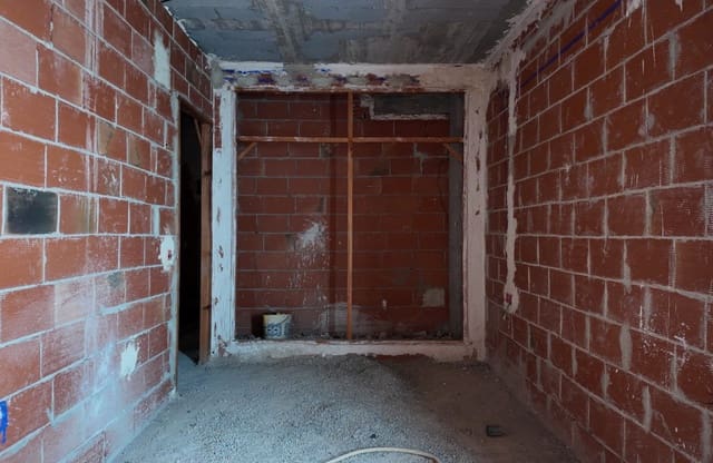 4 soverom Kommersiell til salgs i San Vicente / Sant Vicent del Raspeig med garasje - € 470 000 (Ref: 9165127)