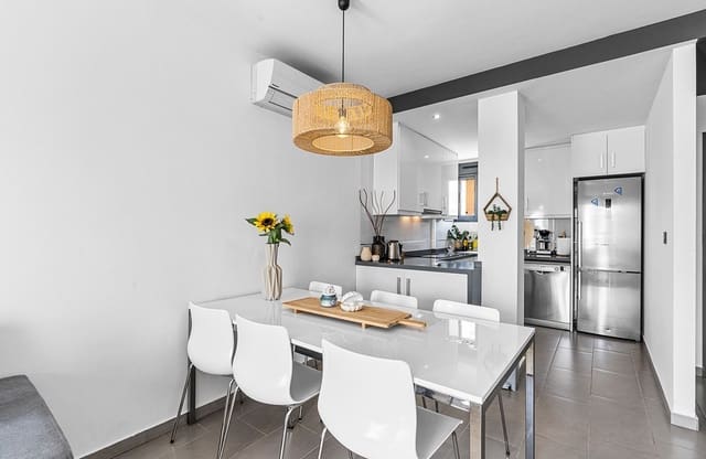 2 Zimmer Penthouse zu verkaufen in La Zenia, Orihuela mit Pool Garage - 319.000 € (Ref: 9170580)