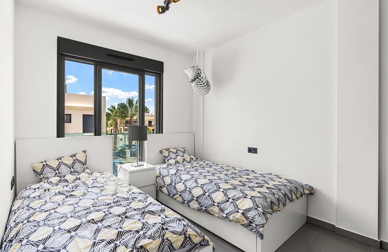 2 Zimmer Penthouse zu verkaufen in La Zenia mit Pool Garage - 319.000 € (Ref: 9170580)