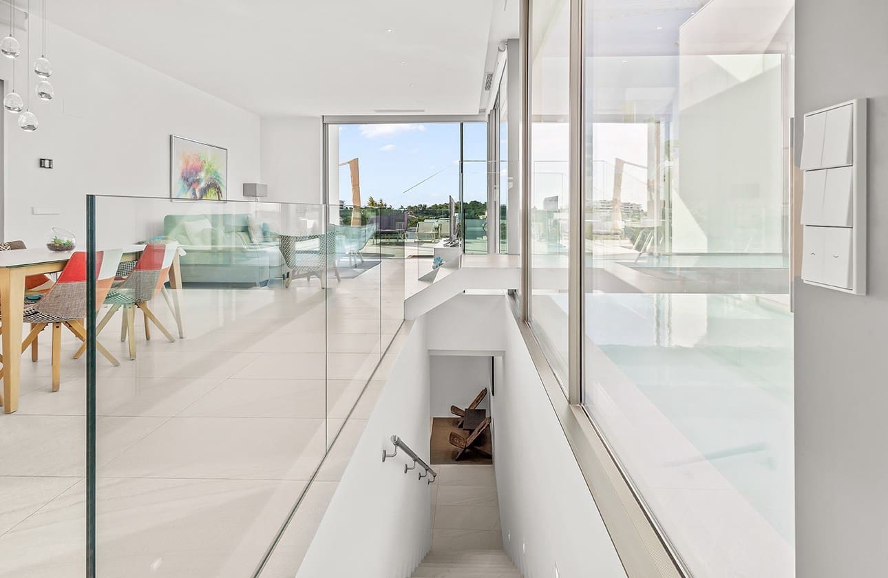 3 soverom Villa til salgs i Las Colinas Golf med svømmebasseng garasje - € 950 000 (Ref: 9245444)