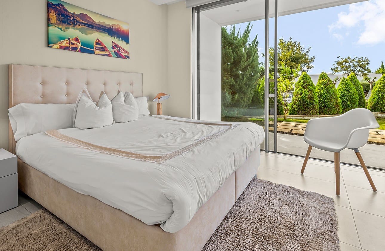 3 soverom Villa til salgs i Las Colinas Golf med svømmebasseng garasje - € 950 000 (Ref: 9245444)