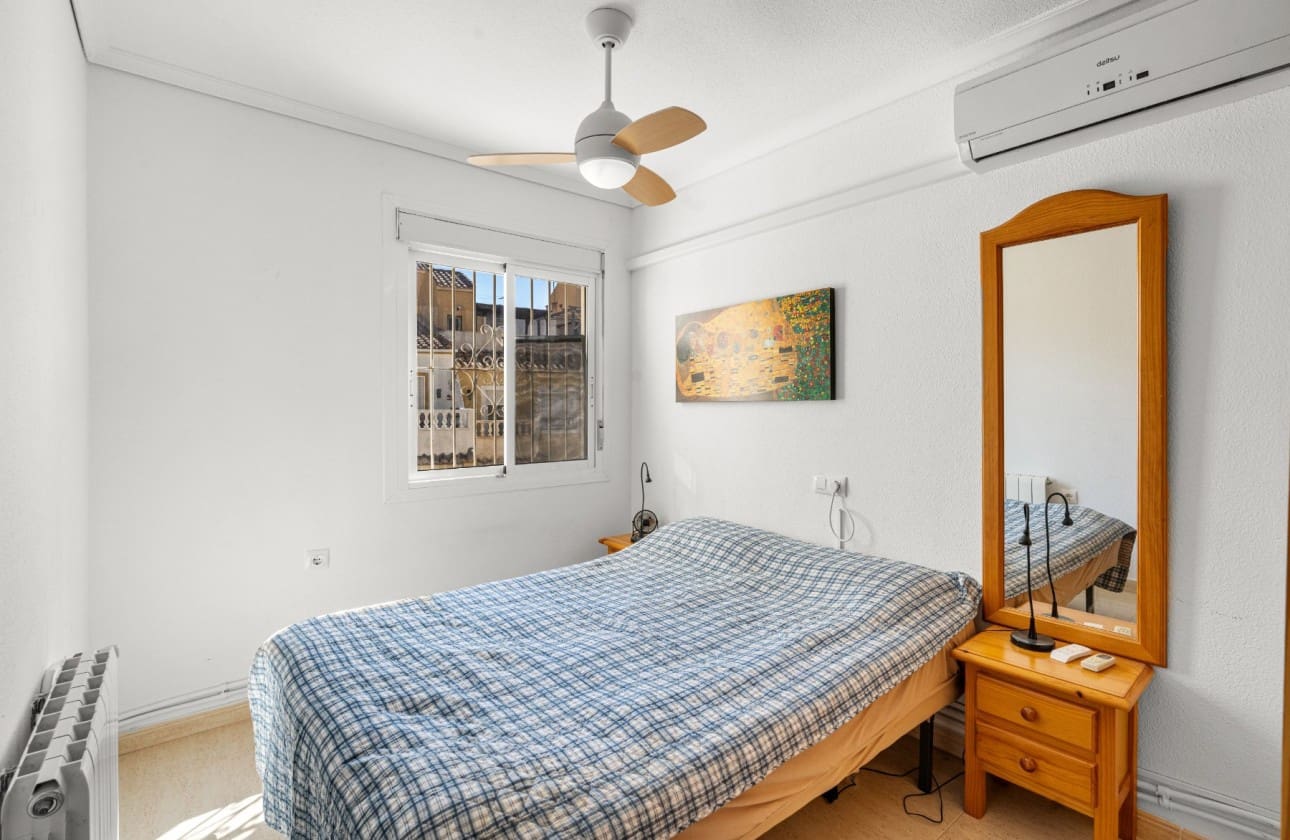 2 chambre Maison de Ville à vendre à Gran Alacant avec piscine - 217 000 € (Ref: 9247813)