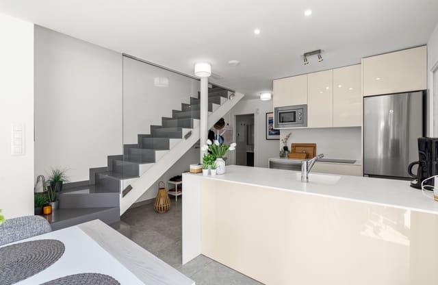 3 quarto Moradia para venda em Santiago de la Ribera, San Javier com piscina - 379 000 € (Ref: 9251516)