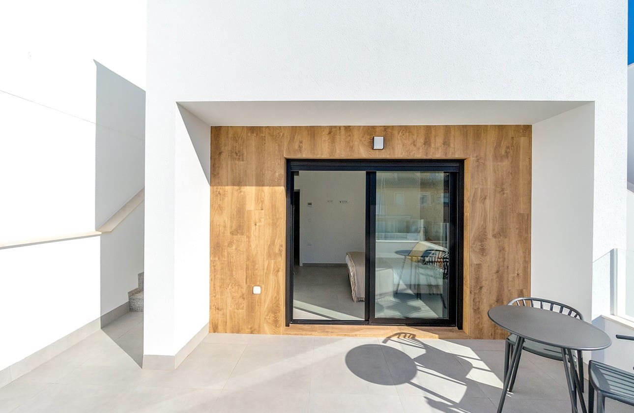 3 soverom Villa til salgs i San Pedro del Pinatar med svømmebasseng garasje - € 380 000 (Ref: 9268952)