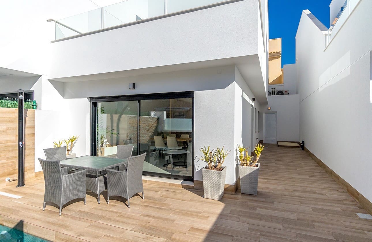 3 soverom Villa til salgs i San Pedro del Pinatar med svømmebasseng garasje - € 420 000 (Ref: 9268953)