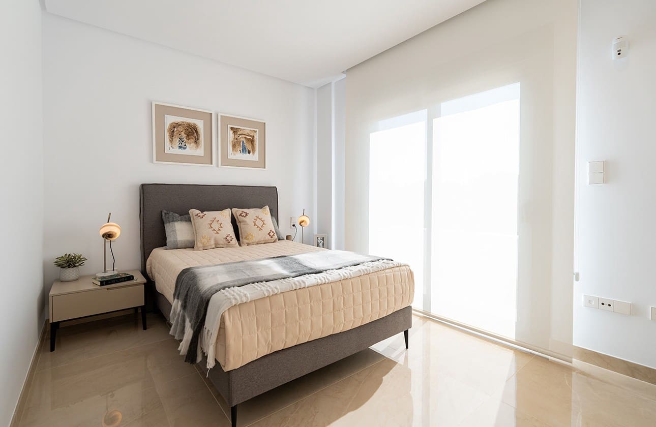 3 quarto Moradia Geminada para venda em Santa Pola com piscina garagem - 535 000 € (Ref: 9292385)