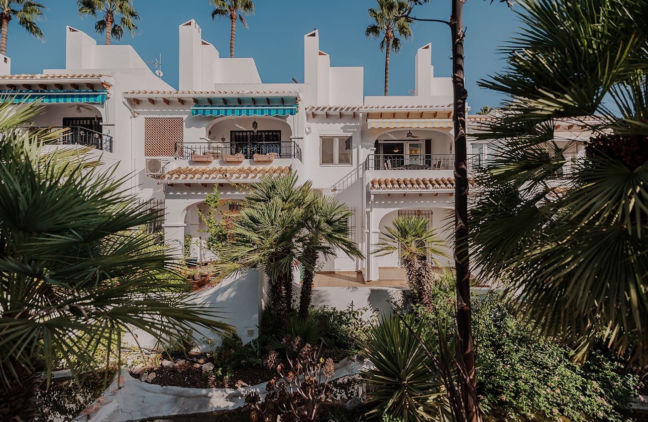 3 soveværelse Lejlighed til salg i Villamartin med swimmingpool - € 319.000 (Ref: 9309388)