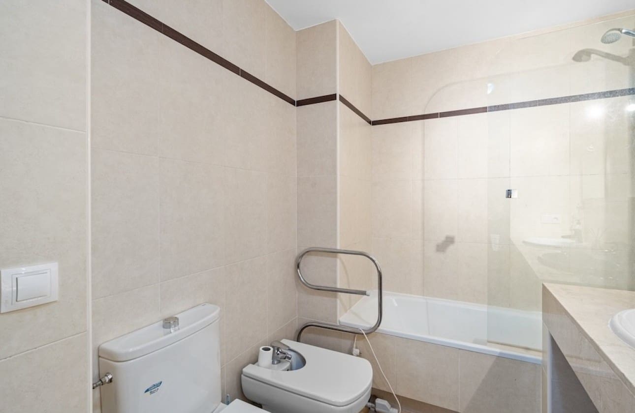 3 bedroom Apartment for sale in Gran Alacant with pool garage - € 249,000 (Ref: 9331341)