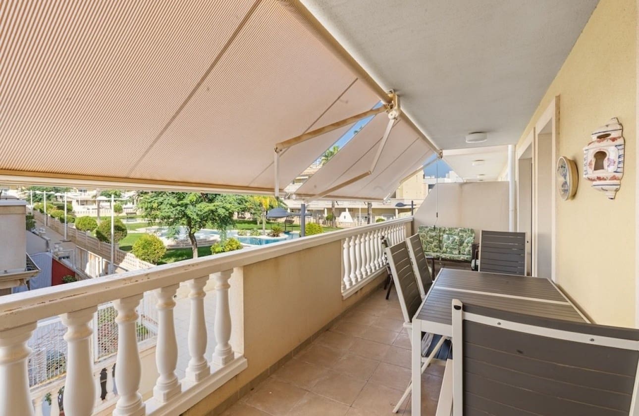 3 bedroom Apartment for sale in Gran Alacant with pool garage - € 249,000 (Ref: 9331341)