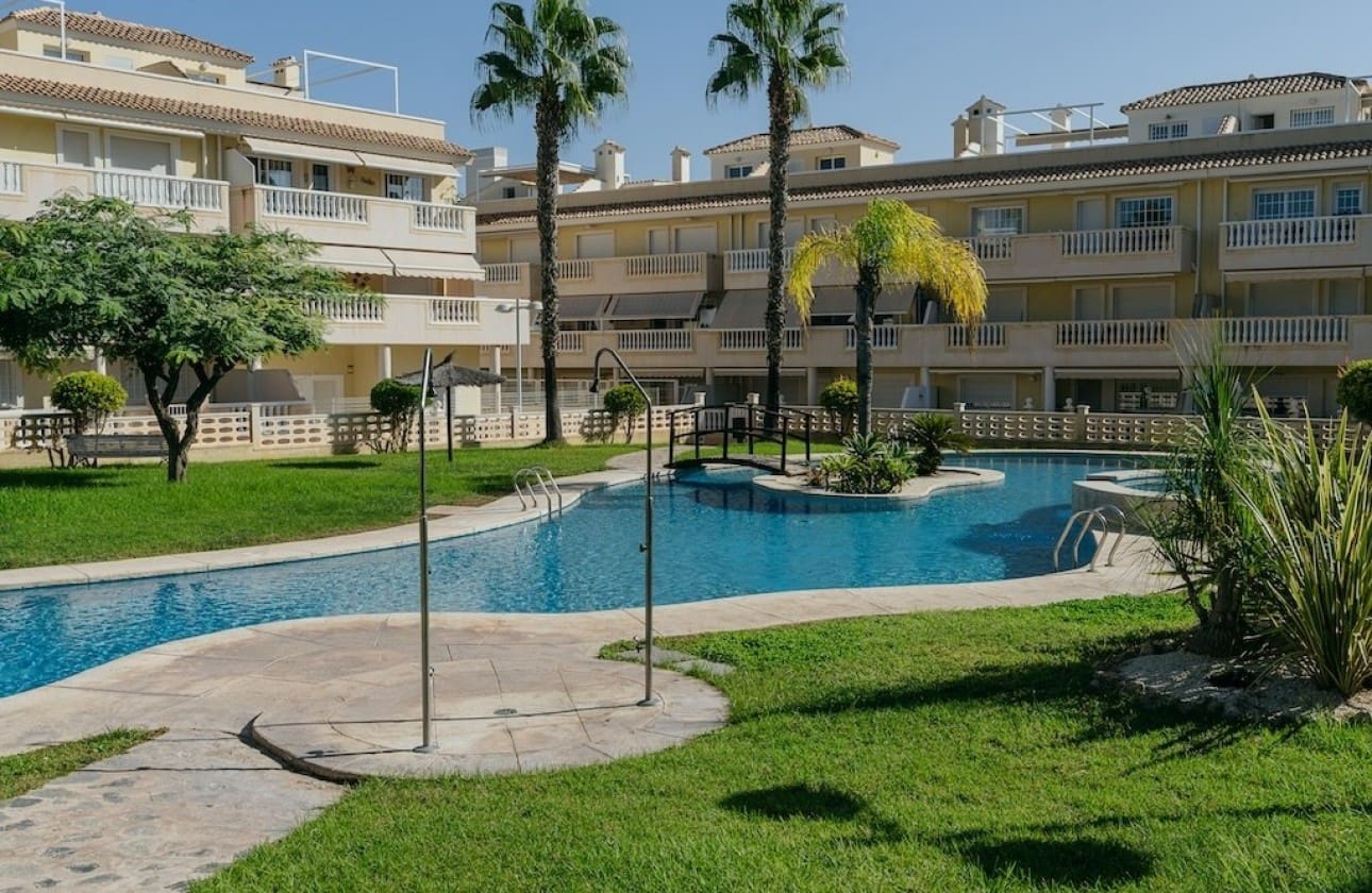 3 bedroom Apartment for sale in Gran Alacant with pool garage - € 249,000 (Ref: 9331341)