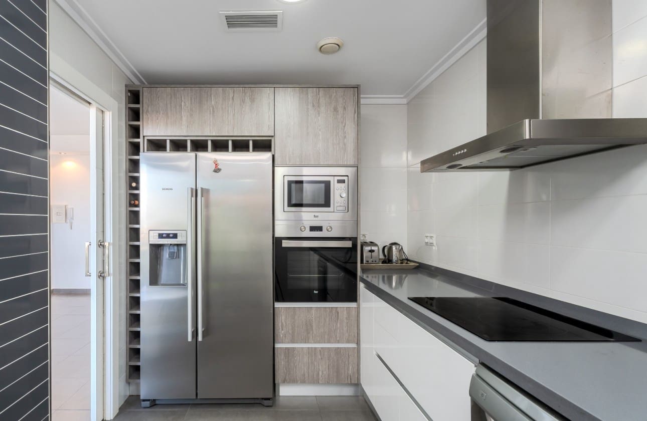 3 soverom Penthouse til salgs i Orihuela Costa med svømmebasseng garasje - € 359 000 (Ref: 9357791)