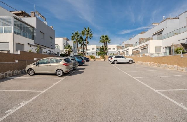 2 sovrum Takvåning till salu i Punta Prima, Orihuela med pool garage - 289 000 € (Ref: 9357946)