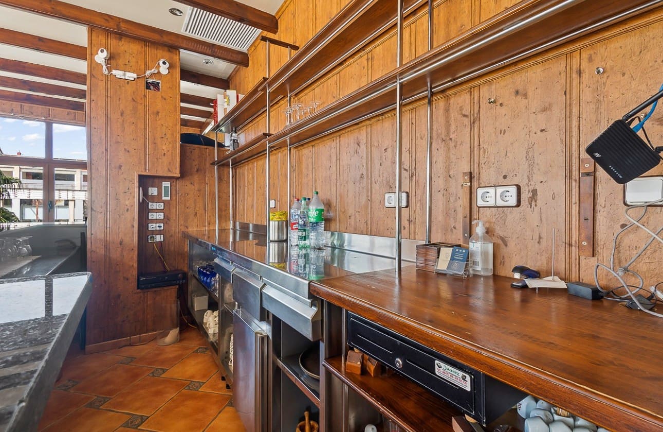 1 chambre Local Commercial à vendre à Los Dolses - 269 000 € (Ref: 9360834)