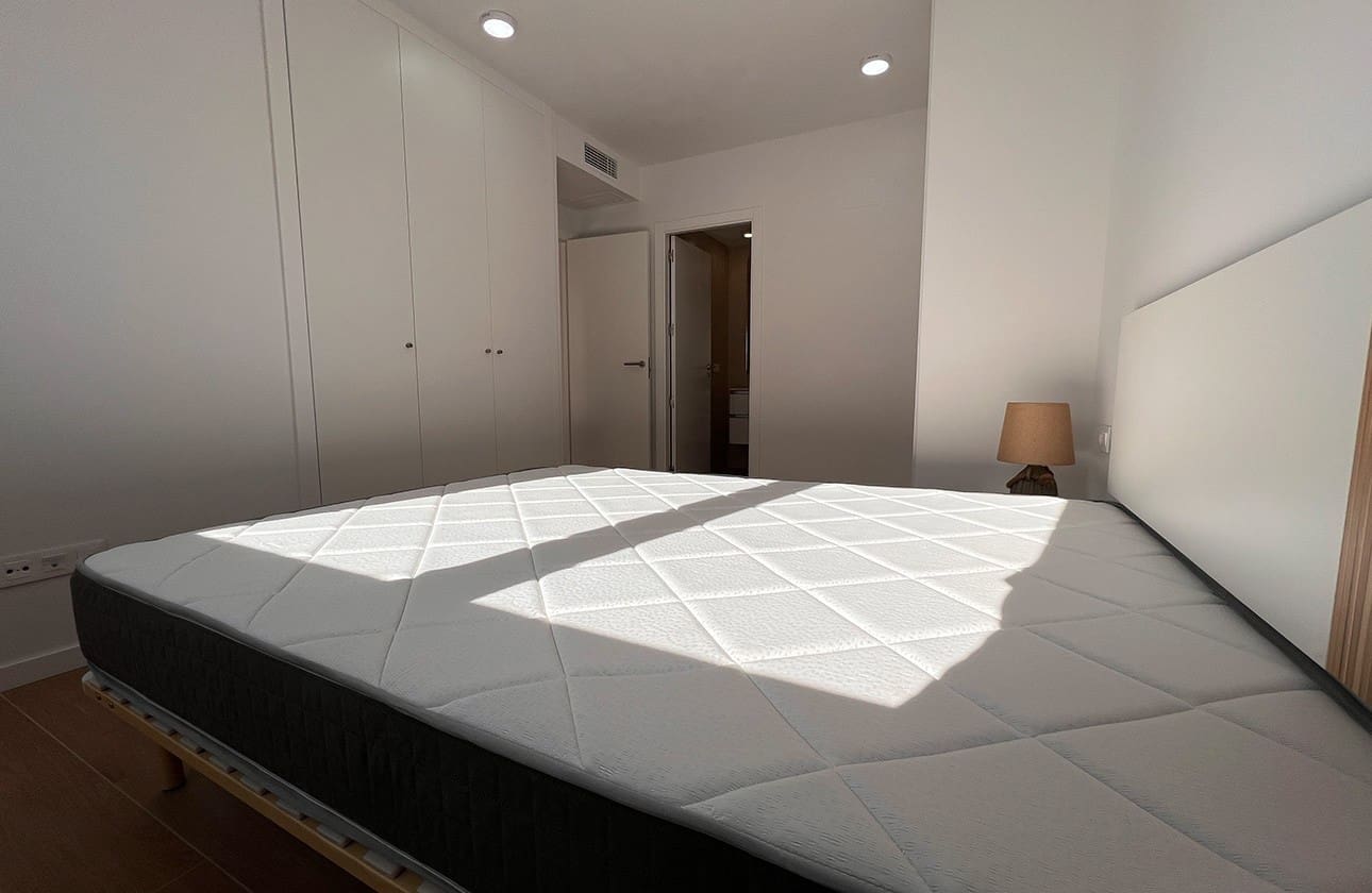 2 soverom Leilighet til leie i Playa de San Juan med svømmebasseng garasje - € 1 600 (Ref: 9384872)