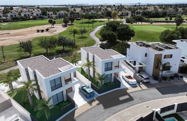 3 soverom Villa til salgs i Roda, San Javier med svømmebasseng garasje - € 799 000 (Ref: 9428812)