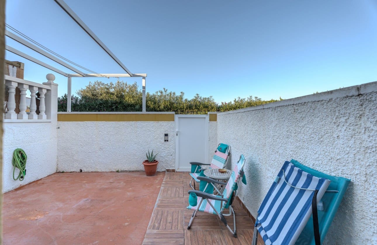 2 bedroom Apartment for sale in Gran Alacant with pool garage - € 184,800 (Ref: 9462846)