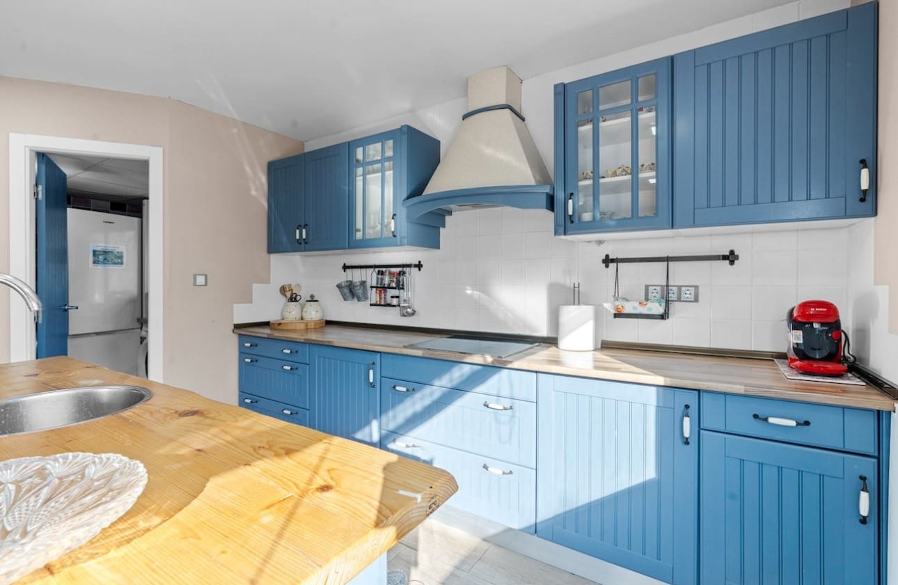 4 bedroom Villa for sale in Santa Pola with pool garage - € 799,000 (Ref: 9464917)