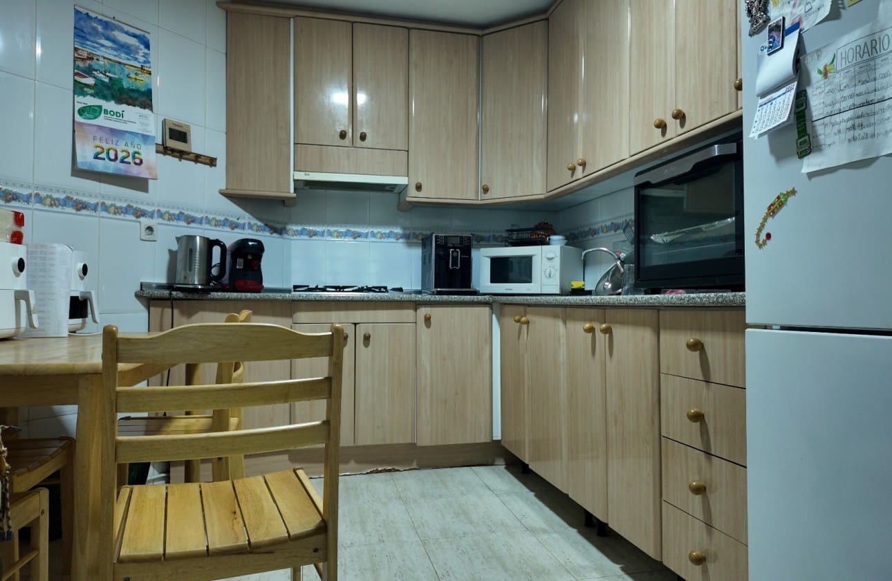 3 quarto Apartamento para venda em Alicante cidade com garagem - 249 000 € (Ref: 9473318)