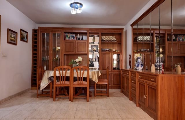 3 sovrum Lägenhet till salu i Campoamor - Altozano, Alicante stad med garage - 249 000 € (Ref: 9473318)