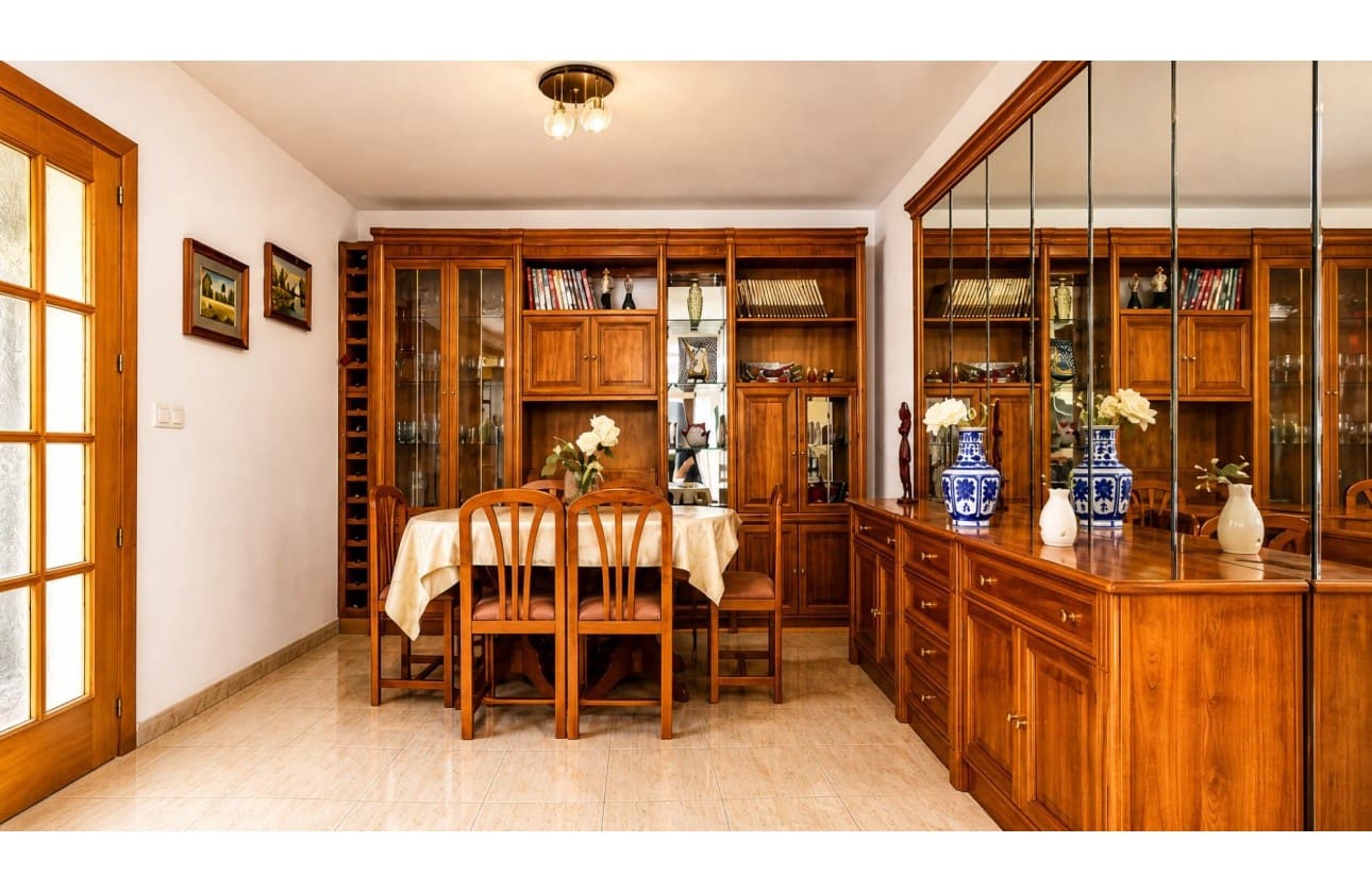 3 camera da letto Appartamento in vendita in Alicante citta con garage - 245.000 € (Rif: 9473318)