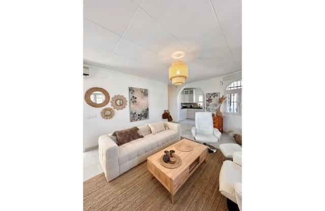 3 soverom Villa til salgs i San Luis, Torrevieja med svømmebasseng garasje - € 645 000 (Ref: 9488500)