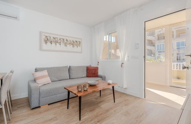 2 soverom Leilighet til salgs i Punta Prima, Orihuela med svømmebasseng - € 208 000 (Ref: 9495580)