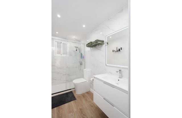 2 soverom Leilighet til salgs i Punta Prima, Orihuela med svømmebasseng - € 208 000 (Ref: 9495580)