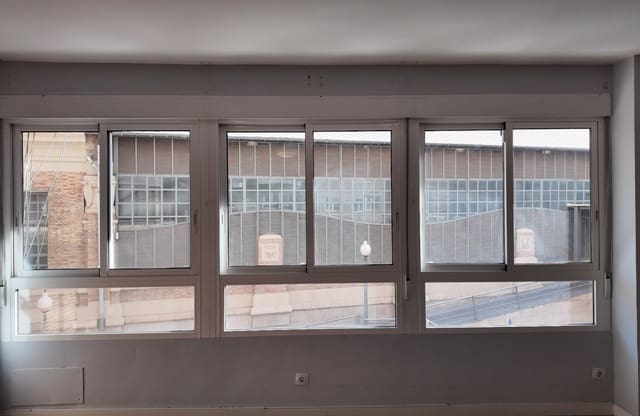 3 soverom Kommersiell til salgs i Mercado, Alicante by - € 255 000 (Ref: 9511192)