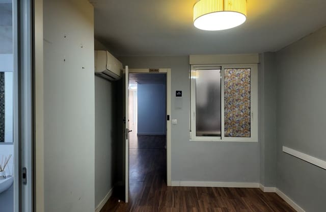 3 soverom Kommersiell til salgs i Mercado, Alicante by - € 255 000 (Ref: 9511192)