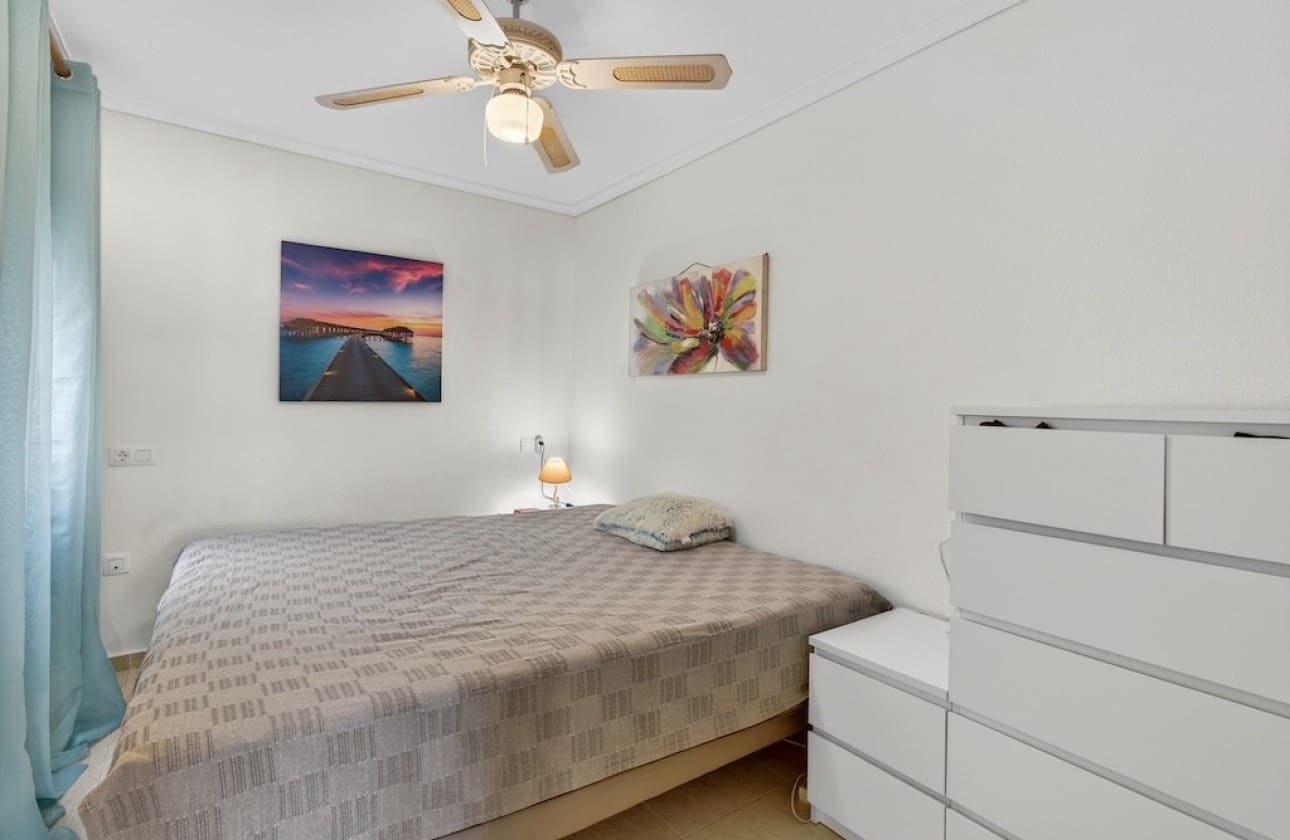 3 sypialnia Apartament na sprzedaż w Gran Alacant z basenem garażem - 199 000 € (Ref: 9517918)