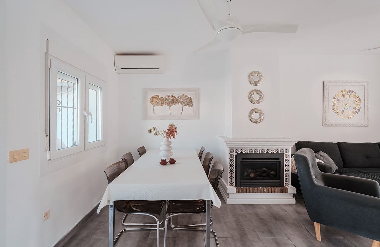 3 soverom Leilighet til salgs i Villamartin med svømmebasseng - € 299 000 (Ref: 9537230)