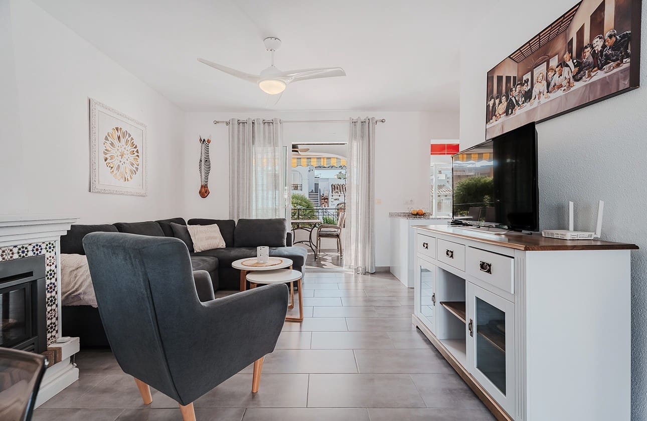 3 soverom Leilighet til salgs i Villamartin med svømmebasseng - € 299 000 (Ref: 9537230)