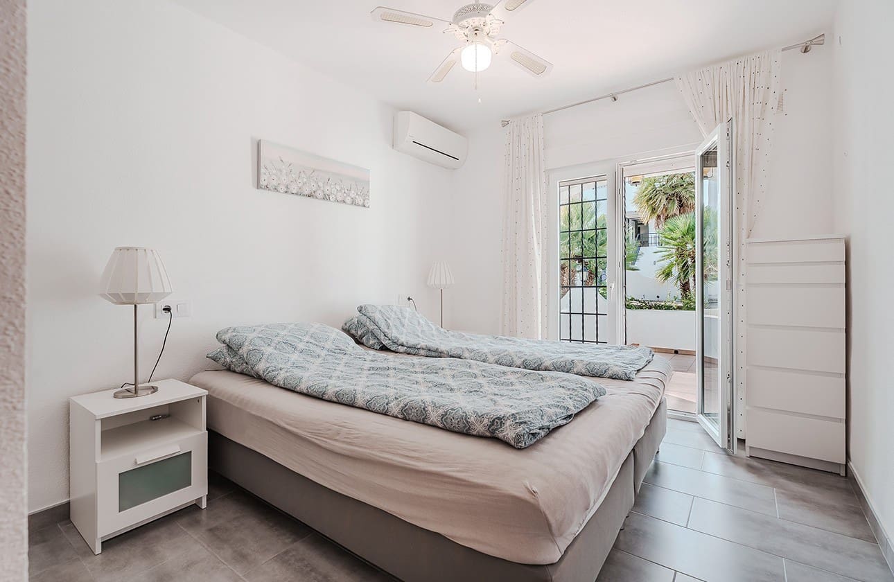 3 soverom Leilighet til salgs i Villamartin med svømmebasseng - € 299 000 (Ref: 9537230)