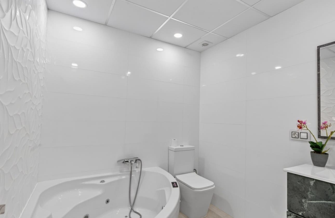 5 soverom Villa til salgs i Rebolledo med svømmebasseng - € 815 000 (Ref: 9539905)