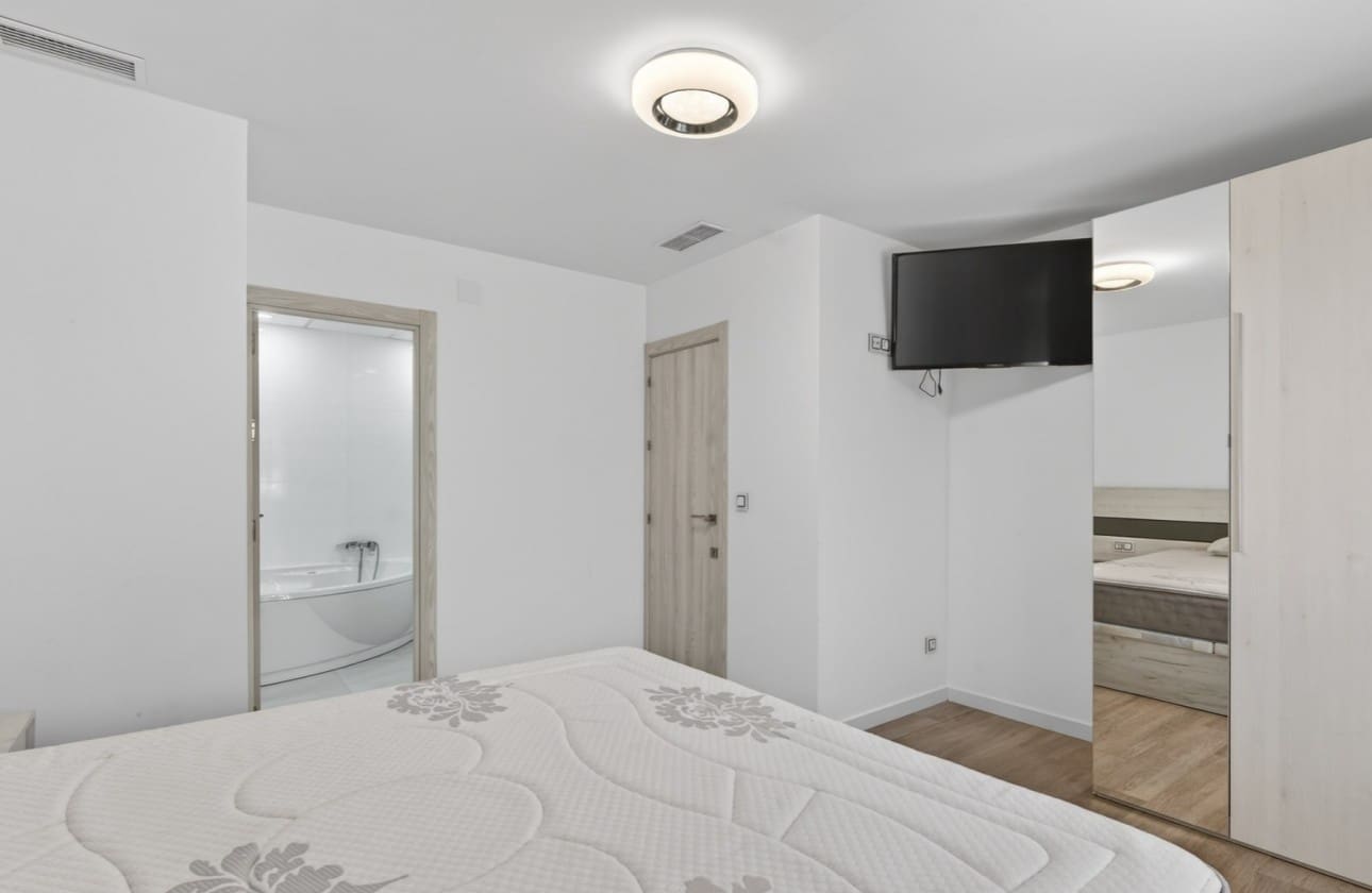 5 soverom Villa til salgs i Rebolledo med svømmebasseng - € 815 000 (Ref: 9539905)