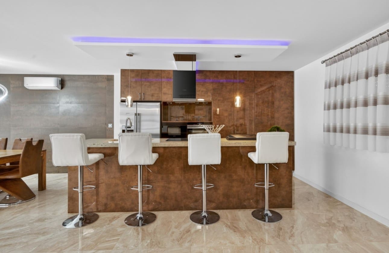 5 soverom Villa til salgs i Rebolledo med svømmebasseng - € 815 000 (Ref: 9539905)