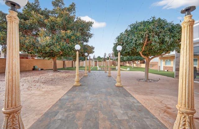 5 soverom Villa til salgs i Rebolledo, Alicante by med svømmebasseng - € 815 000 (Ref: 9539905)