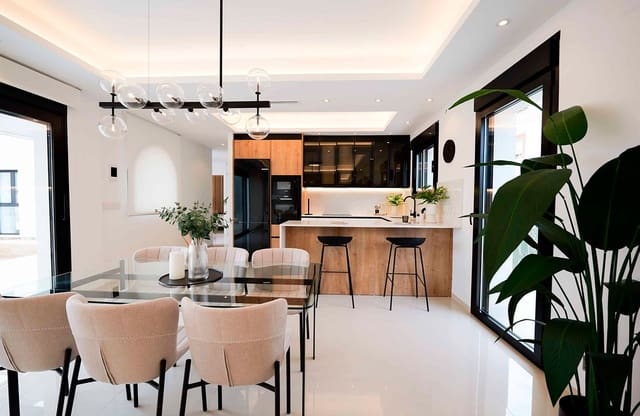 3 camera da letto Villa in vendita in Doña Pepa, Rojales con piscina garage - 744.764 € (Rif: 9542347)