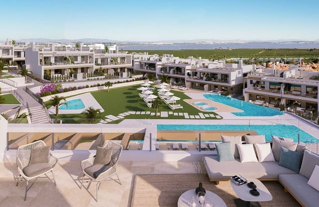 3 sypialnia Bungalow na sprzedaż w Los Balcones - Los Altos, Torrevieja z basenem garażem - 390 000 € (Ref: 9560721)