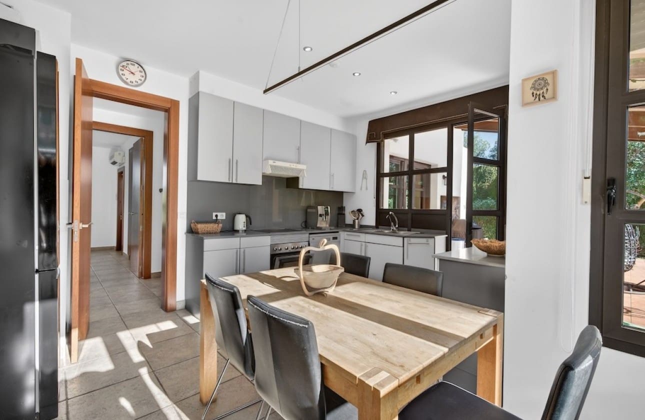 4 sovrum Villa till salu i Javea / Xabia med pool garage - 950 000 € (Ref: 9606626)