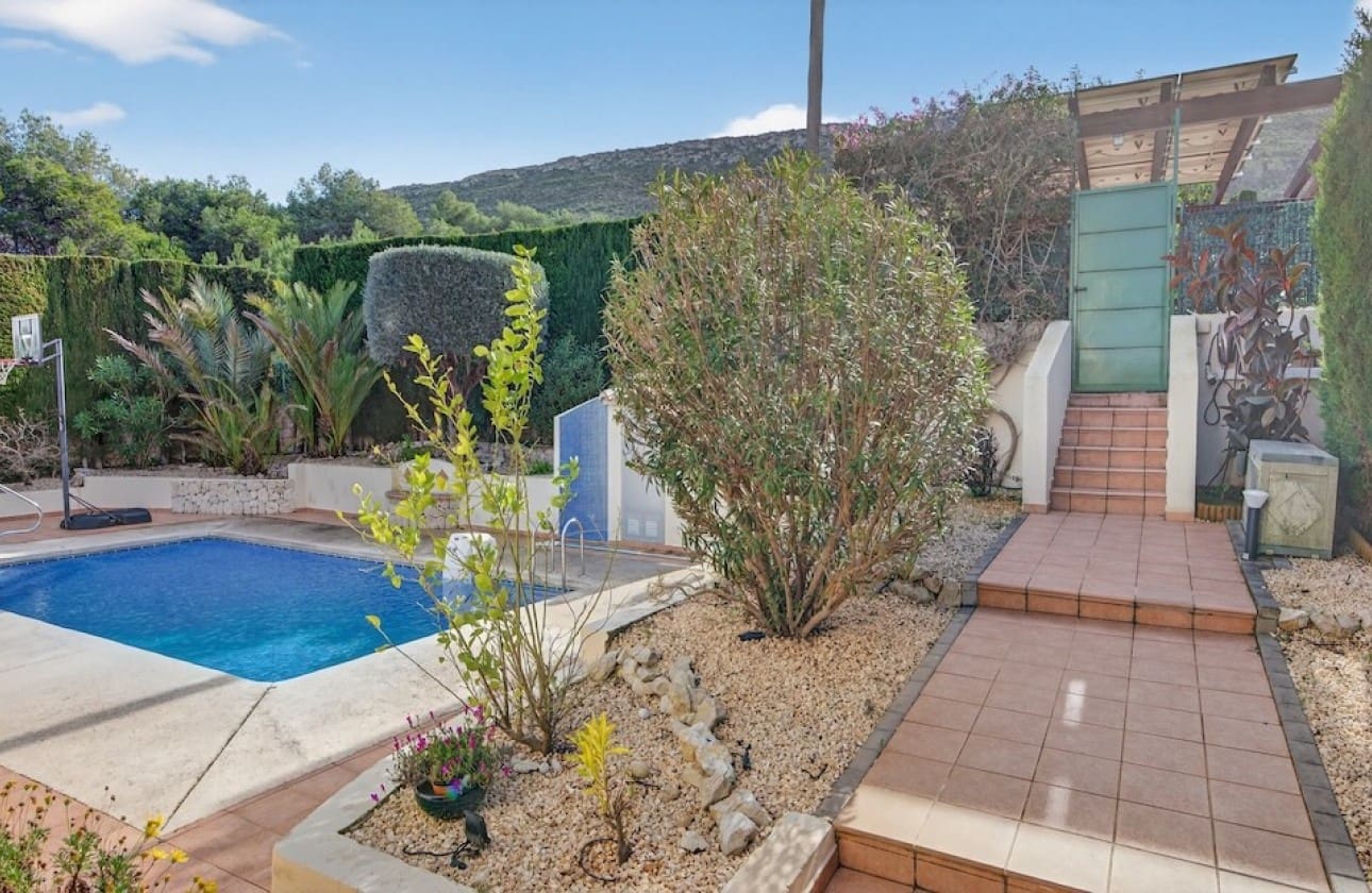 4 sovrum Villa till salu i Javea / Xabia med pool garage - 950 000 € (Ref: 9606626)