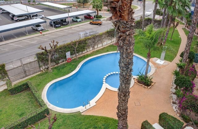 2 bedroom Penthouse for sale in Punta Prima, Orihuela with pool garage - € 219,000 (Ref: 9606882)